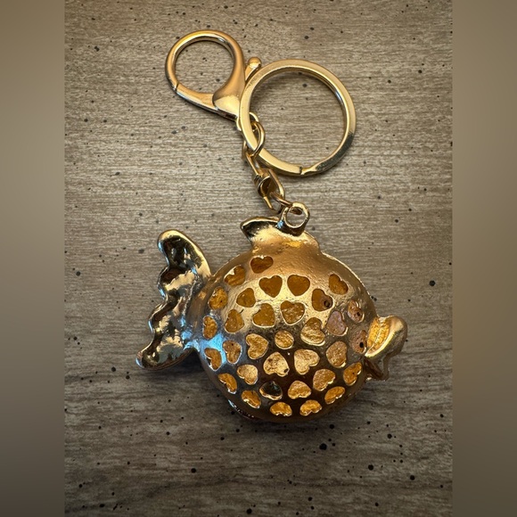 Blue and Gold Fish Keychain - Picture 2 of 2